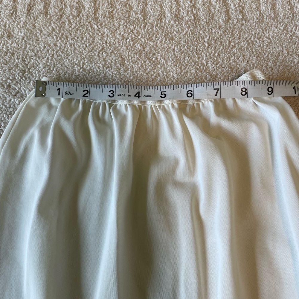 Vintage Val Mode Half Slip Lace Appliqués - Picture 5 of 7